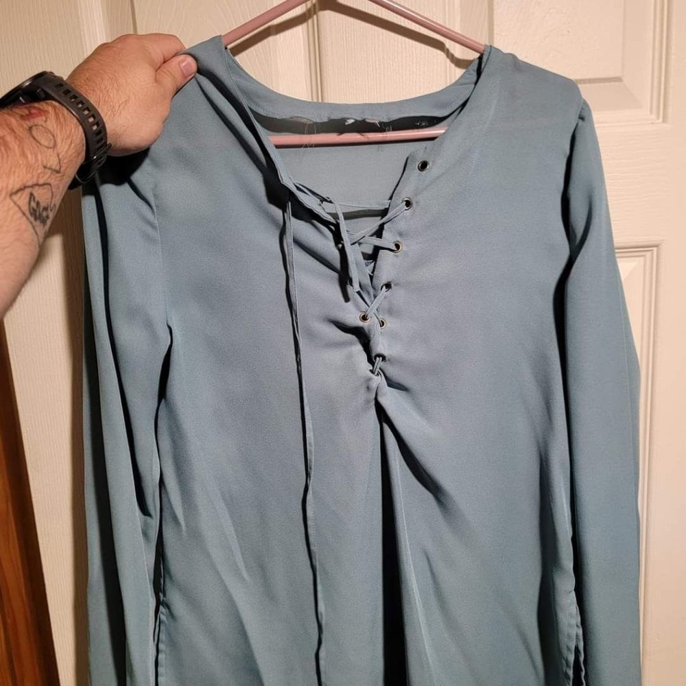 Sea Foam Blue Long-Sleeve Blouse (S)